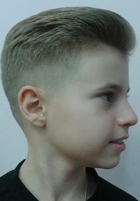 Pin en Men Hairstyles Undercut