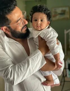 মা কোভিডে আক্রান্ত হওয়ায় ও বাবা নির্বাচনী কাজে ব্যস্ত থাকায় বেশ কিছুদিন বাব...