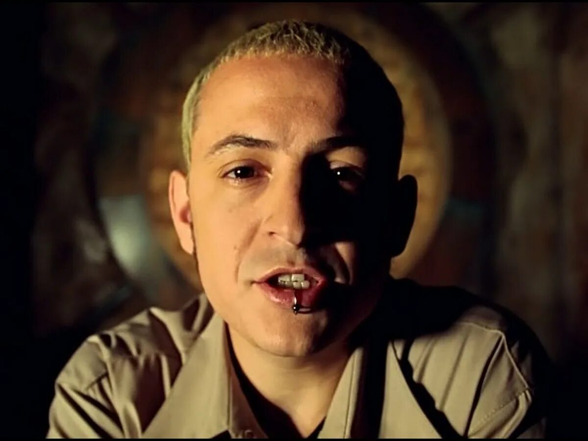 Dev певица. Ин зе кар. Ин зе кар. Честер линкин парк шт еру утв. Ин зе кар.