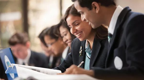 Tourism online courses. Менеджер турфирмы. Hospitality and tourism. Бэкпэкинг экология. Tourism course.