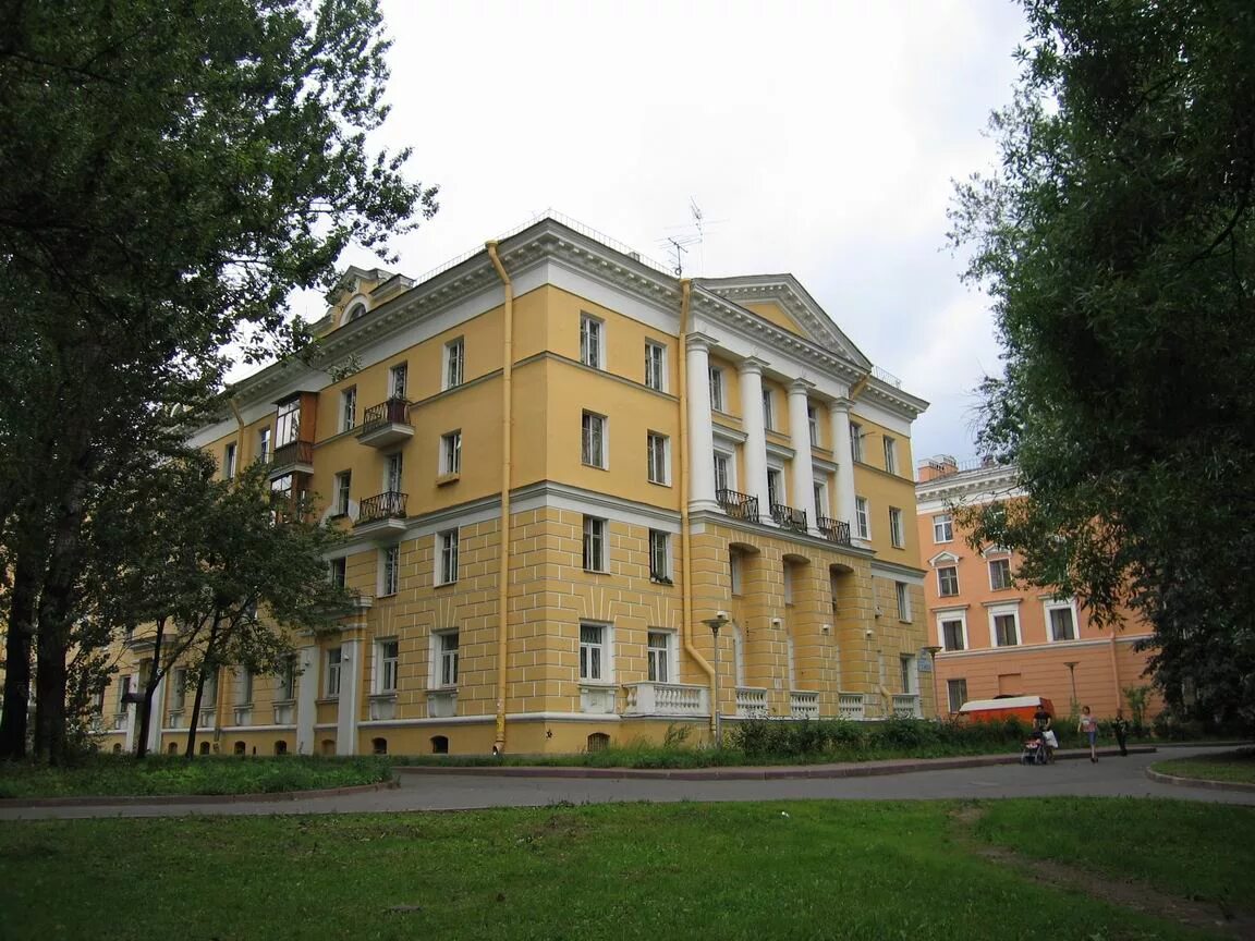 Пр стачек 3. Проспект стачек 140 санкт-петербург. санкт петербург дом 140 проспект стачек. сталинки на проспекте стачек. санкт-петербург, пр-т стачек, 67к3.
