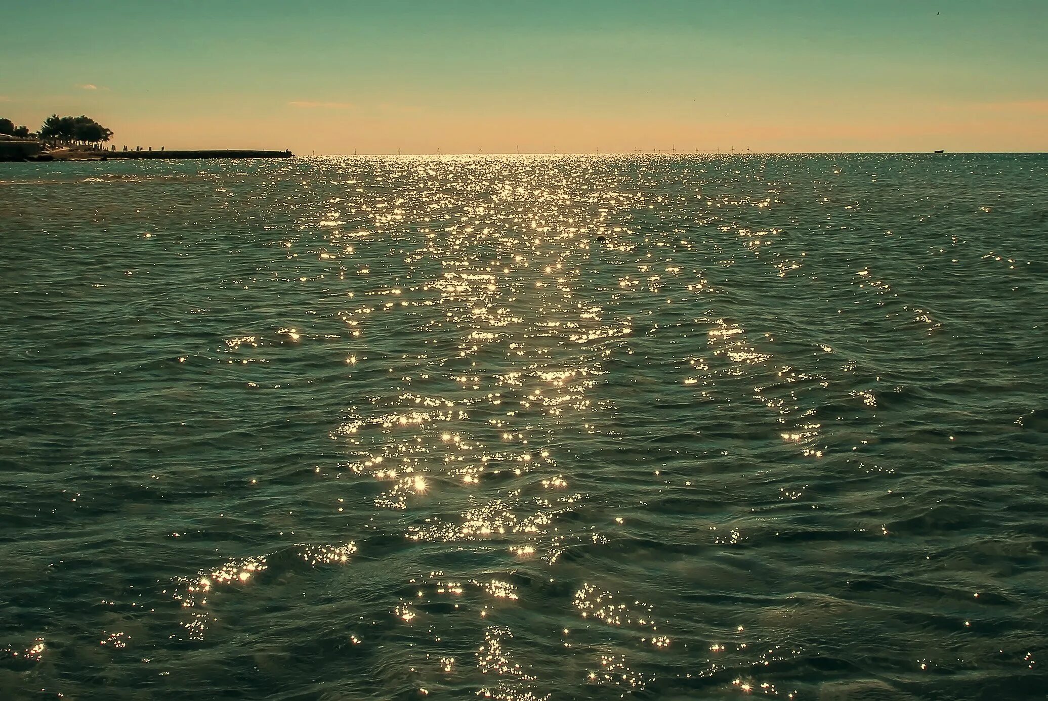 Черное море. Сочи море. Море фото.