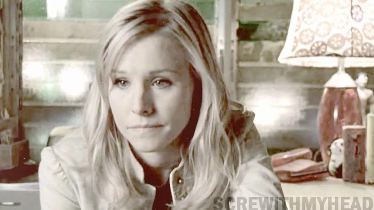 Вероника дин. Кристен белл и дженсен эклз. Вероника дин. Шарлотта арчер feet. Вероника марс баффи.