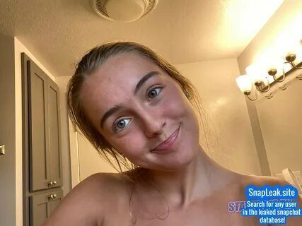 Stunning Blonde Teen Leaked Snapchat 
