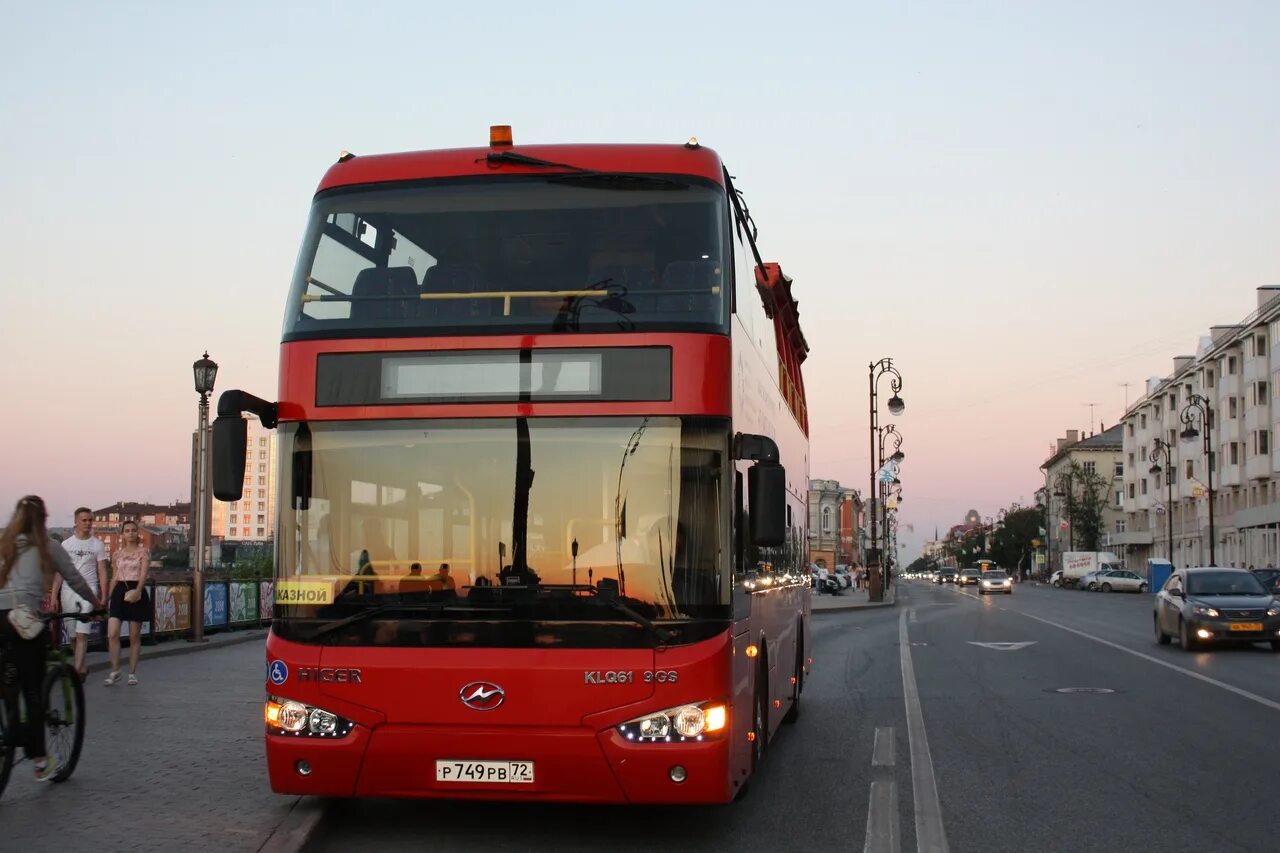 Автобусная экскурсия 3 дня. Экскурсионный автобус Тюмень. Экскурсионный двухэтажный автобус Тюмень. Автобусная экскурсия. Автобус двухэтажный экскурсии.