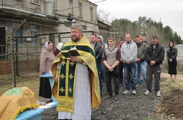 Ик новгородской области. Топорок Новгородская область колония поселения. Топорок Вольное поселение. Тюрьма Топорок колония поселение. Кп6 Топорок.