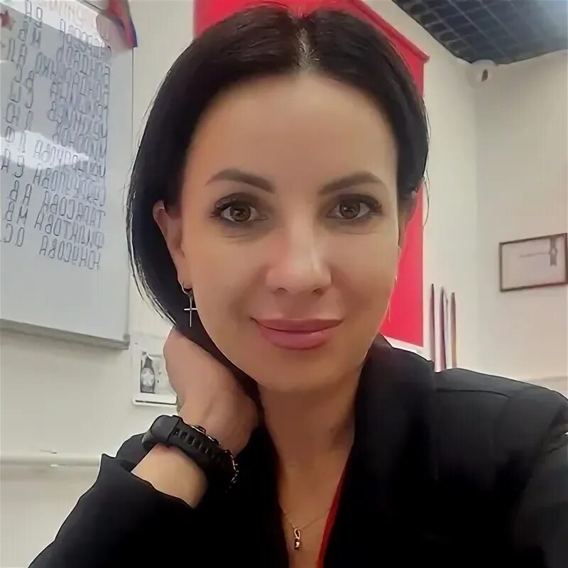 Норильск улица талнахская дом 59. Риэлтор норильск. Риэлтор норильск. Комсомольская 18 норильск. Высокие этажи норильск.