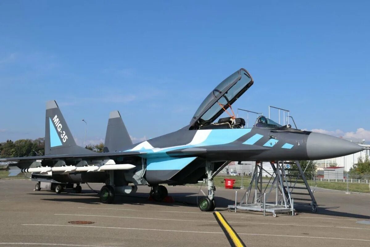 Миг-35 истребитель. Новости миг 35. Миг 35 одноместный. Су 35 на макс 2019. Миг-35уб.
