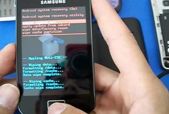 Сброс на заводские настройки самсунг. Сброс до заводских настроек samsung а32. Как сбросить самсунг а32. Как сбросить настройки на самсунге. Хард ресет самсунг а51.