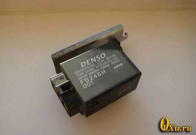 Реле поворотов альфа ромео 156. Реле поворотников альфа. Реле поворотников дельта мопеда. Реле поворотников дельта мопеда. Круглая реле альфу.