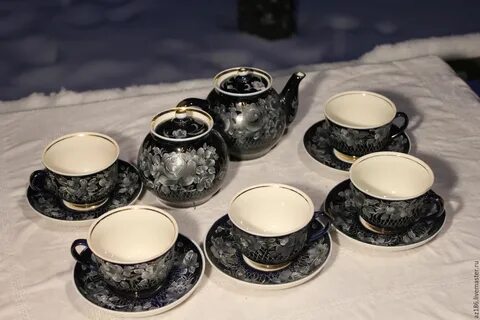 Кобальтовые чайные сервизы