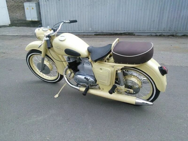 Чезет 350. Фото ретроцикл. Ретроцикл. Мотоцикл чезет. Ретроцикл.