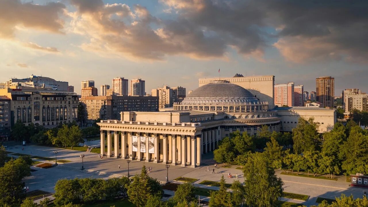 Новосибирск достромичательности. Фото новосибирских достопримечательностей. Театр глобус новосибирск достопримечательность. Новосибирск достромичательности. Фото новосибирских достопримечательностей.