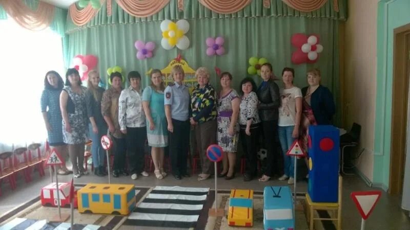 Сайты детских садов г бора. Бор дельфинчик. Детский сад номер 4 город сосновый бор. Сайты детских садов г бора. Детский сад 20 туголесский сад.