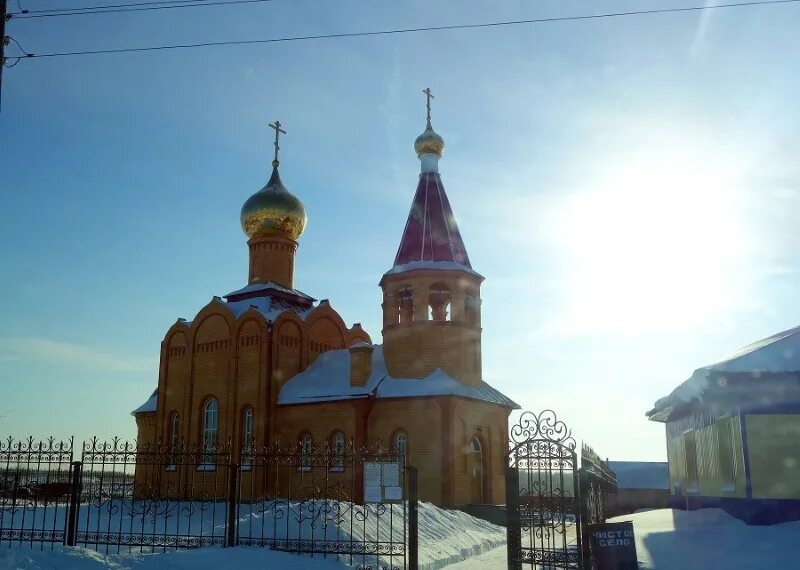 Храм в селе Ивановка Баганского района. Деревня Мироновка Новосибирская область. Мироновка Церковь Баганский район. Село Мироновка Баганский район Новосибирская область.