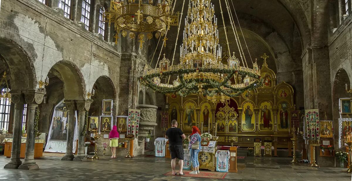 Свято николаевском храме. Свято-Николаевский гарнизонный храм в Брестской крепости.