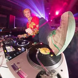 Dj винил