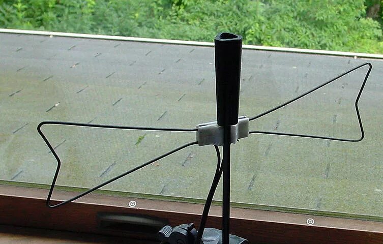 Антенна двб т2 кольцо. Антенна prology ra-111. Уличная антенна дельта н321а. Антенна вольт. Тв антенна delta дмв-к131.