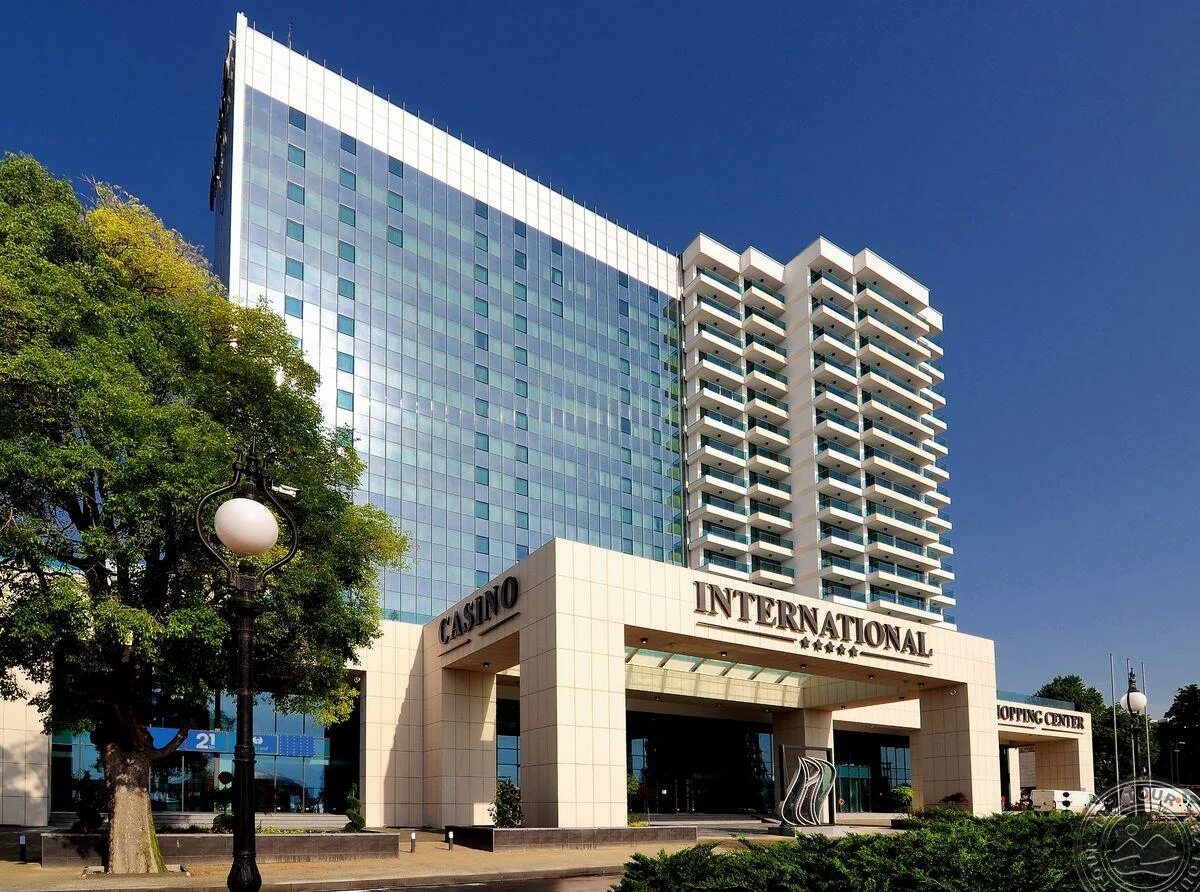 International Hotel Casino Tower Suites Болгария. Отель Интернациональ золотые Пески. International Hotel Casino Болгария. International Hotel Casino Tower Suites 5 Болгария золотые Пески.