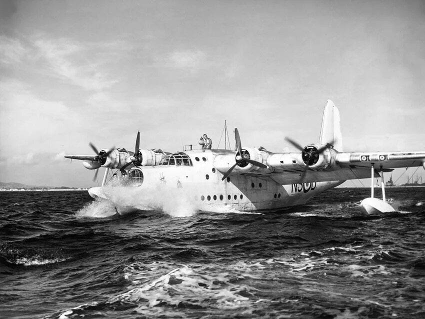 Short s 30. Летающая лодка short sunderland. short s.25 &quot;sunderland&quot;, летающая лодка. самолет амфибия шорт сандерленд. самолет sunderland mk.iii.