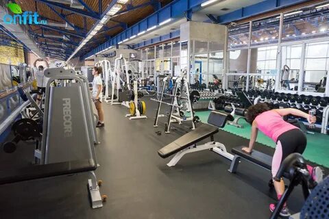 Marina club
