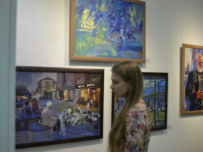 Лобненская художественная галерея женская выставка. В культурном центре «акулово» открывается новая выставка. На выставке были представлены работы. Выставка творческих работ. Картина бэнкси с выставки в москве.