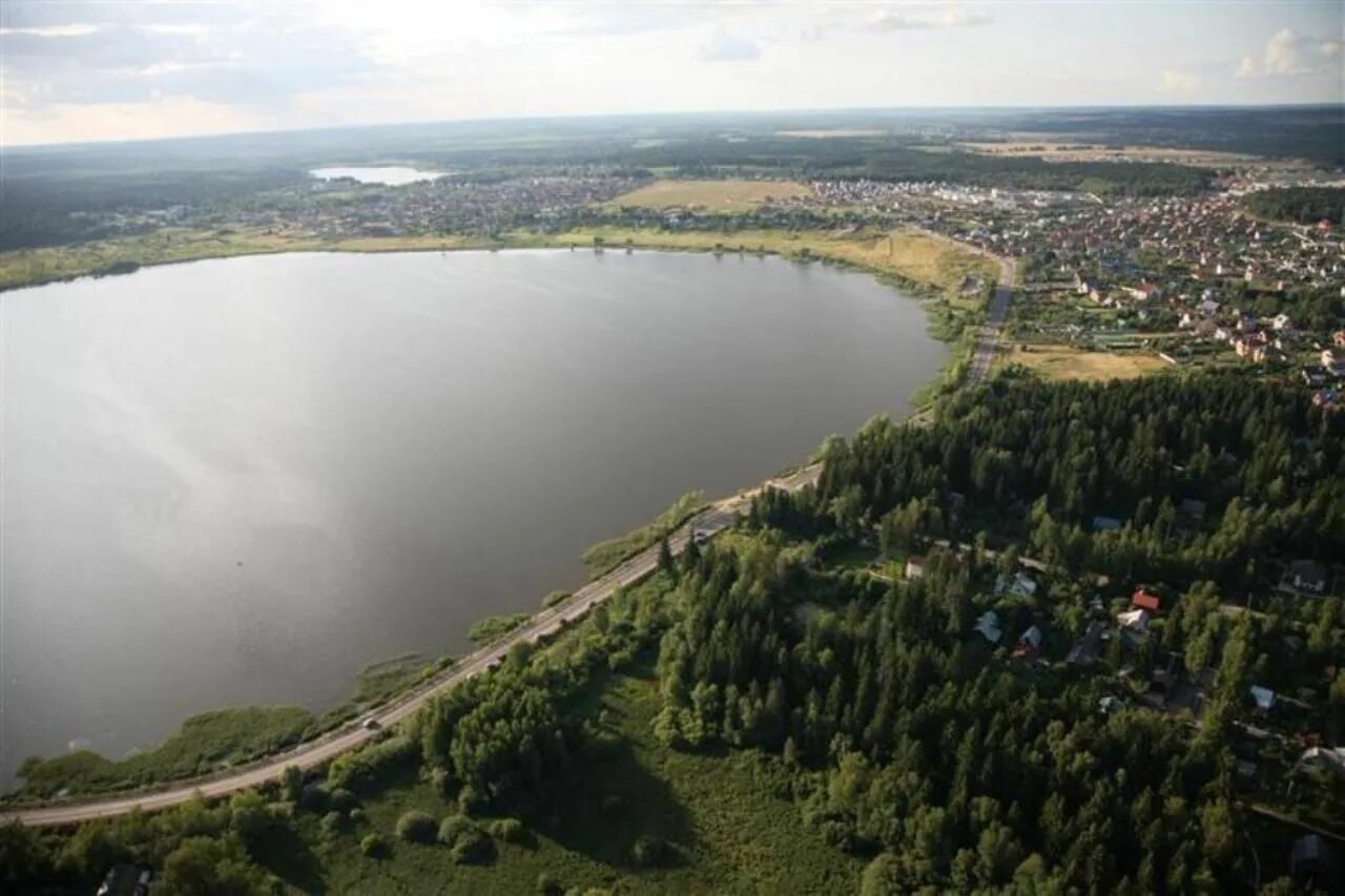 Турбаза круглое озеро. Круглое озеро московская область лобня. Озеро круглое московская область дмитровский район. Озеро круглое солнечногорский район. Круглое (озеро, дмитровский район).
