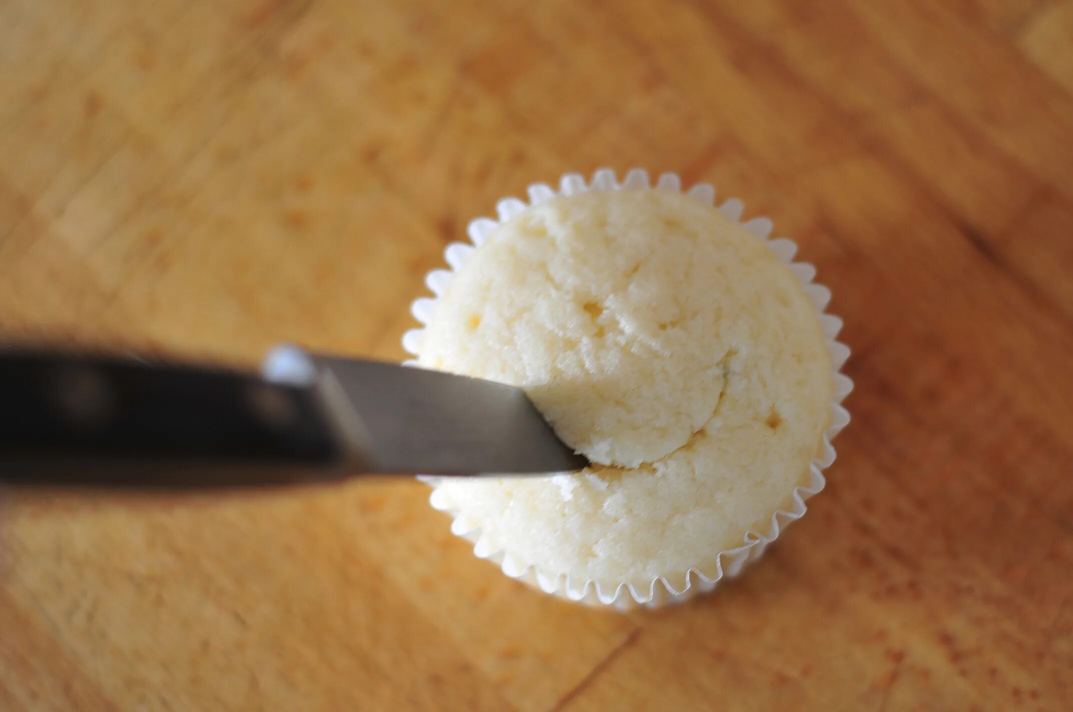 Яблоки запеченные в микроволновке с медом. Как вырезать середину видео. Как быстро почистить яблоки. Выковыривалка середины яблока. Нож для фаршировки картофеля спиралью.