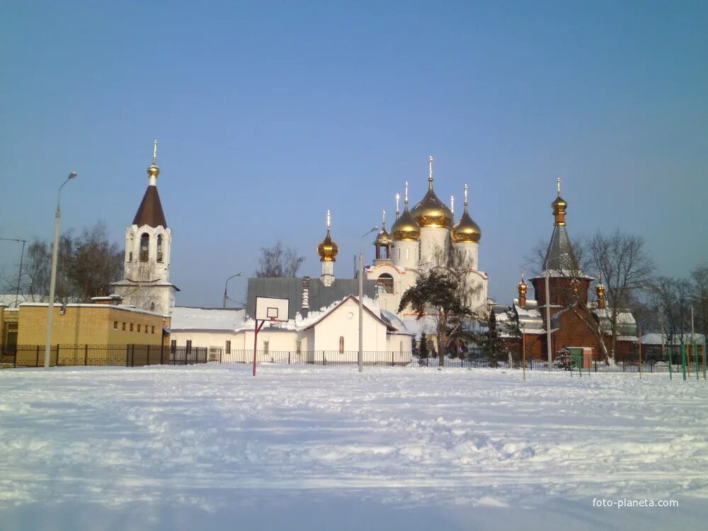Храм преображения господня в жуковском. Церковь пантелеймона жуковский. храмы г. жуковский св. пантелеймона. иверский храм жуковский. церковь иверской иконы божией матери жуковский.