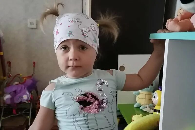 Сма девочка. Воронеж миллионный ребенок. Фотосессии детей со сма. Девочка со спинальной мышечной. Кроха девочка.
