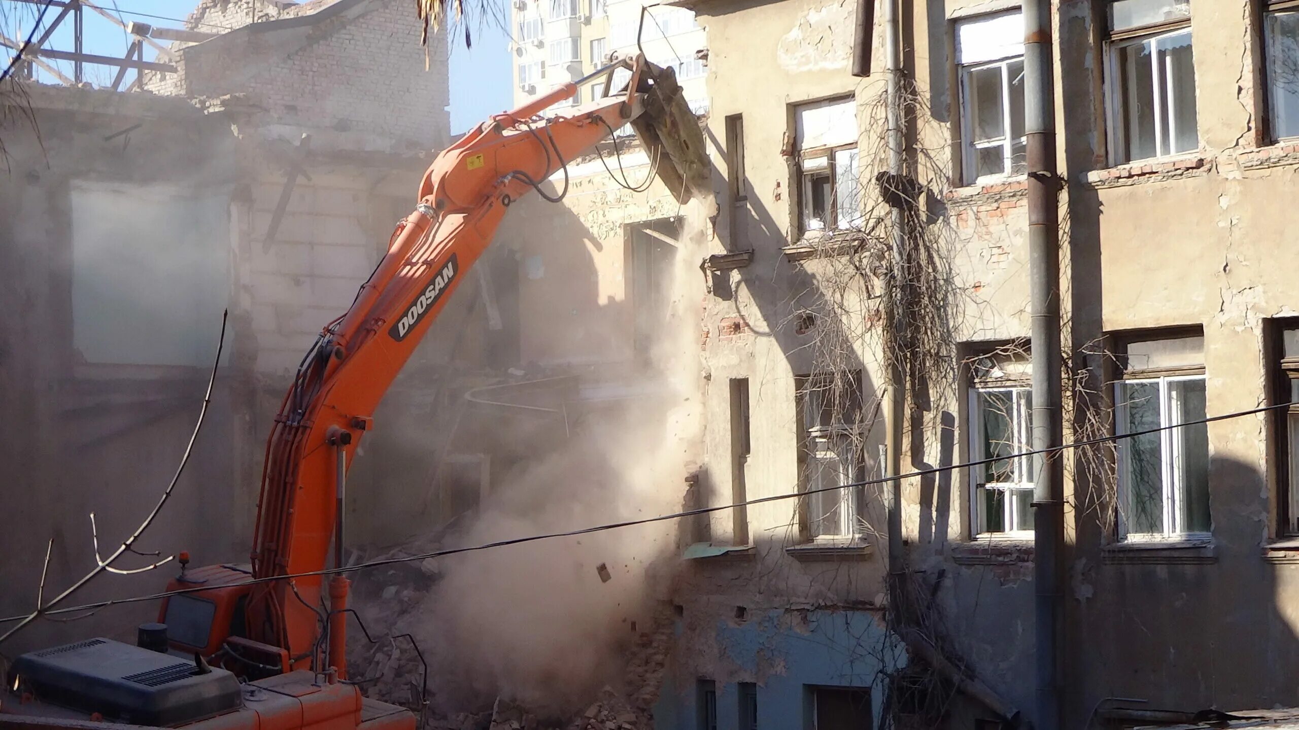 Тульская сносят бизнес центр. Дом по реновации в бирюлево восточное. Снос 3. Снос 3. Снос 3.