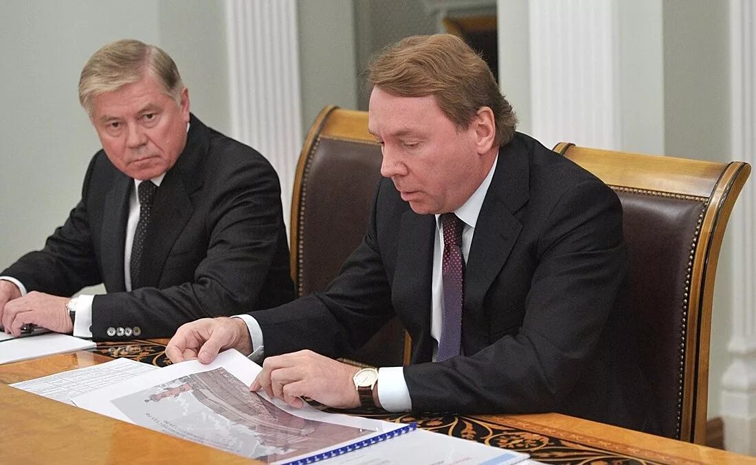 Ребров роман сергеевич начальник управления делами. Хабиров ринат рашитович. Пучко минэкономразвития. Управляющий делами руководитель. Глава уфы мавлиев.