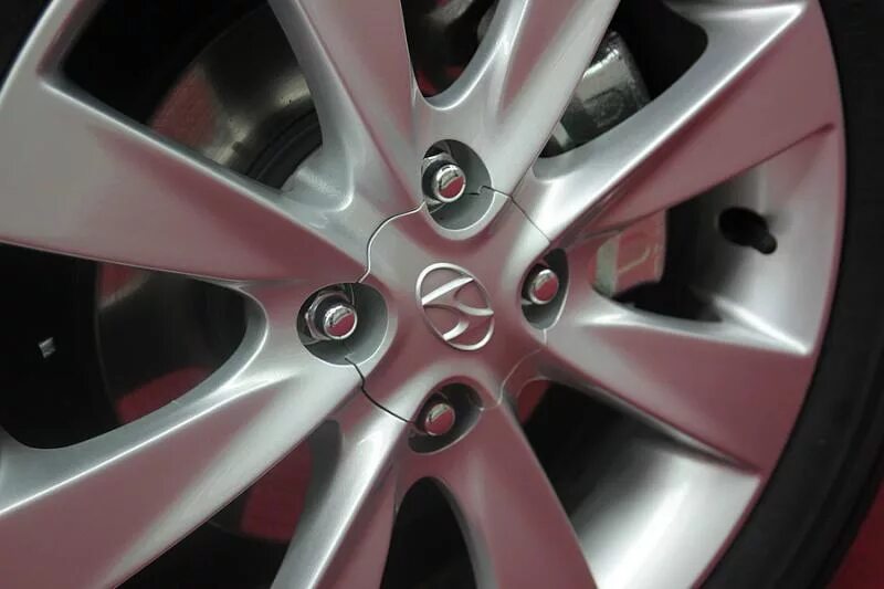 #3 Elegance: Диски Replay и шины Goodyear - Hyundai Solaris (2G), 1,6 л, 2017 го