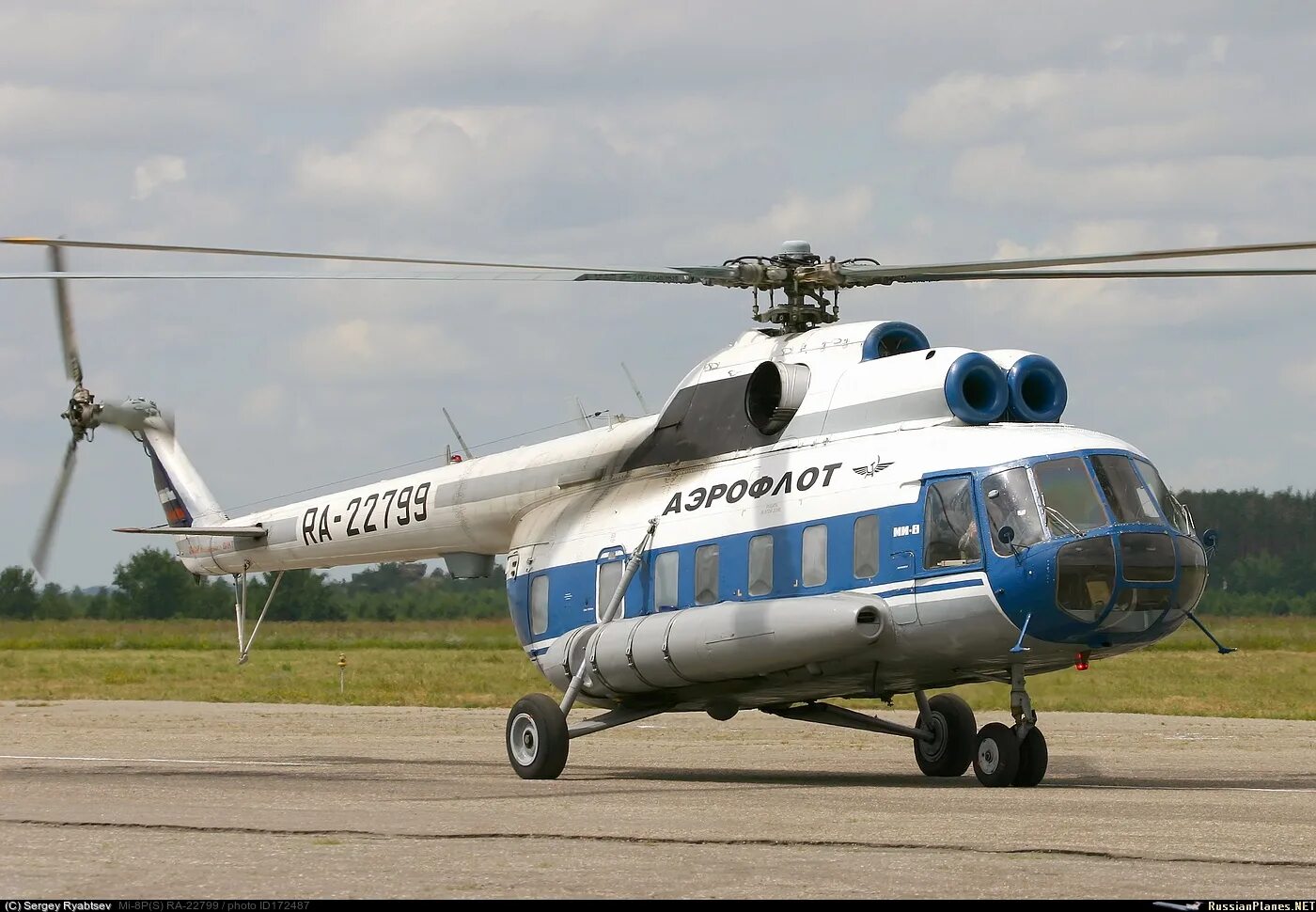 9 от 8 т. Ми-8 вертолёт. Ми-8п пассажирский вертолет. Вертолет ми-8 Аэрофлот СССР. Ми-8 вертолёт вертолёты.