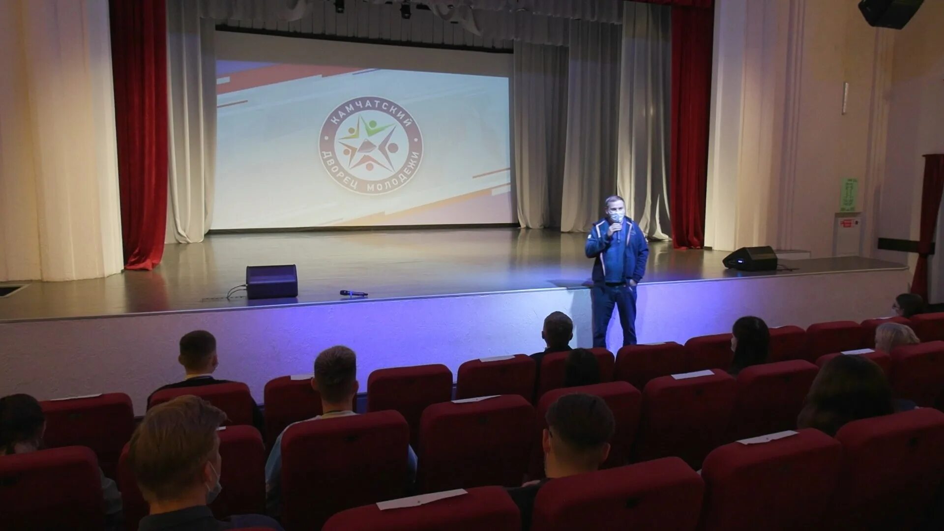 Камчатский регион новости. Кгку представительство камчатского края. Камчатка регион. 41 регион новости камчатки. Камчатка стройка мурсалов.
