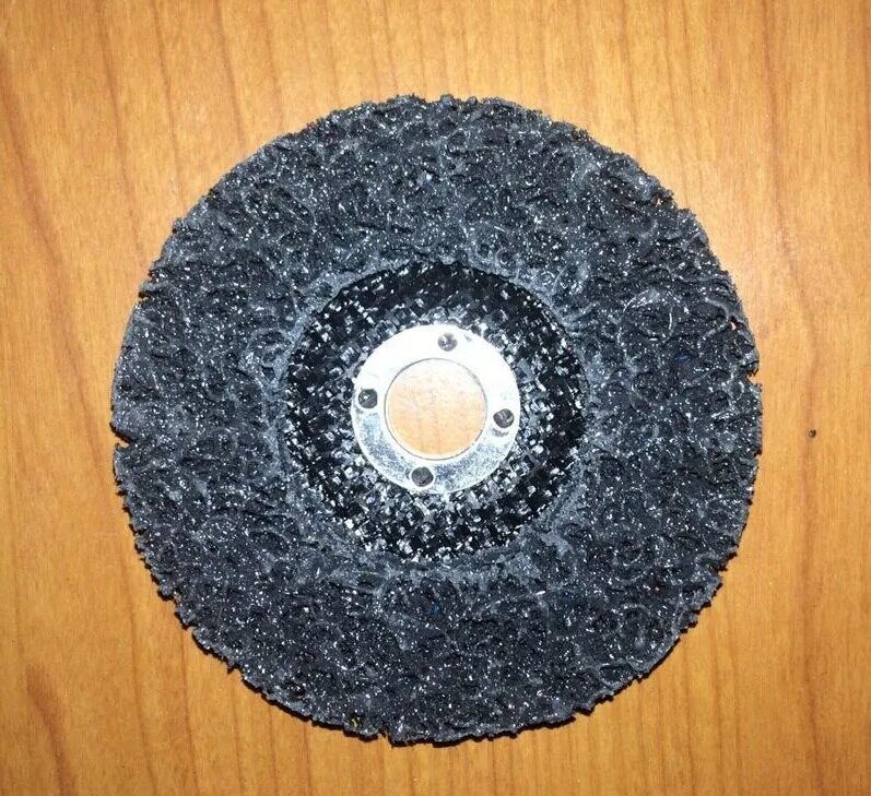 Круг фибровый шлифовальный 125мм. 2 мм; р40). Шлиыовальный диск 100грид на пенной основе для шлифмашинке. Диск для снятия краски. Диск для зачистки.