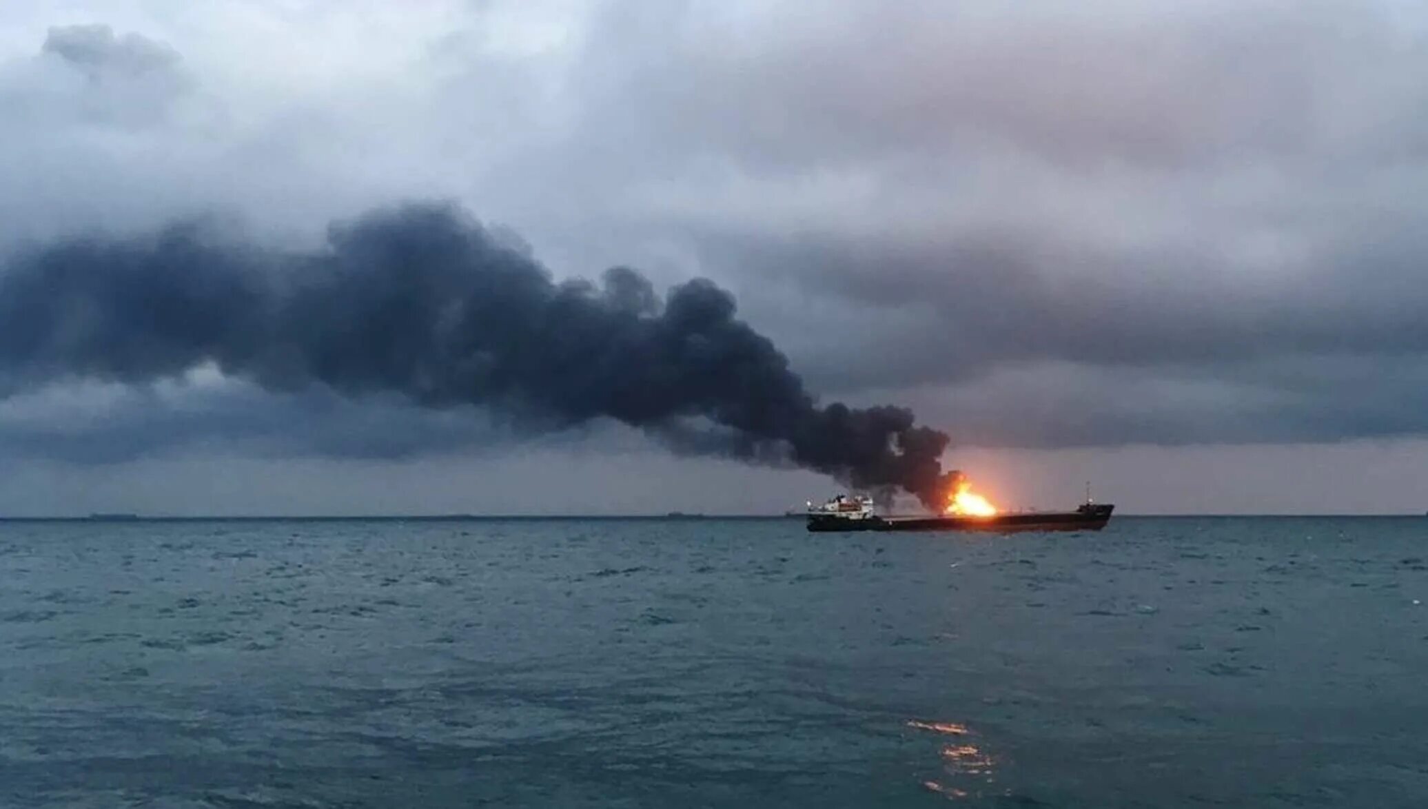 Helicopter Captures Surreal Footage of a Gas Pipeline Leak in the Gulf of Mexico