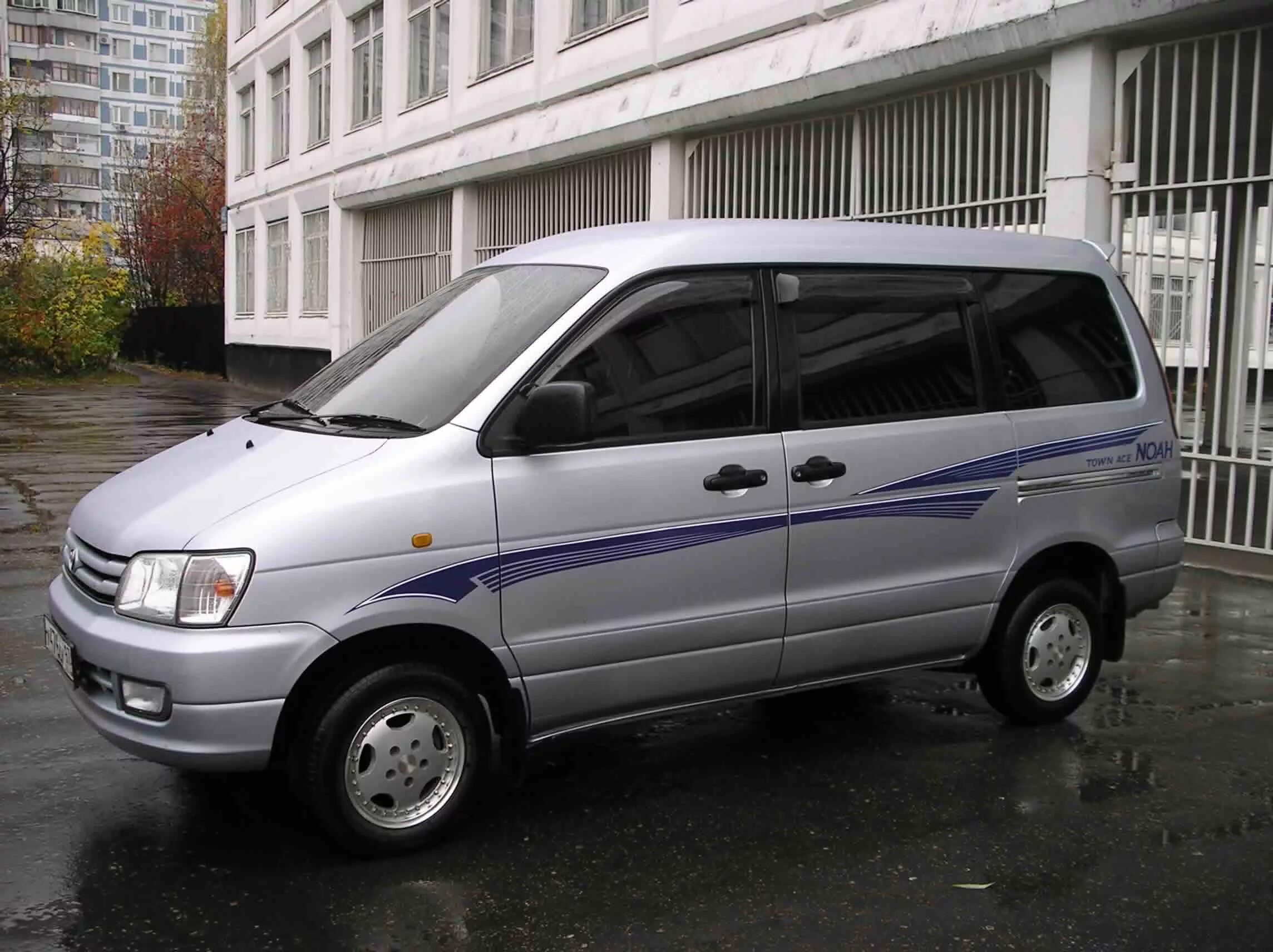 Toyota Town Ace. Toyota Town Ace Noah. Тойота Town Ace Noah. Тойота Таун Эйс Ноах.