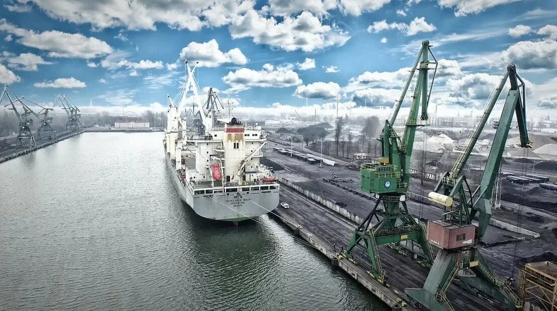 Речные порты северо запада. Речные порты северо западного района на карте. Мурманский морской торговый порт. Судоходные каналы россии на карте. Речные порты северо запада.