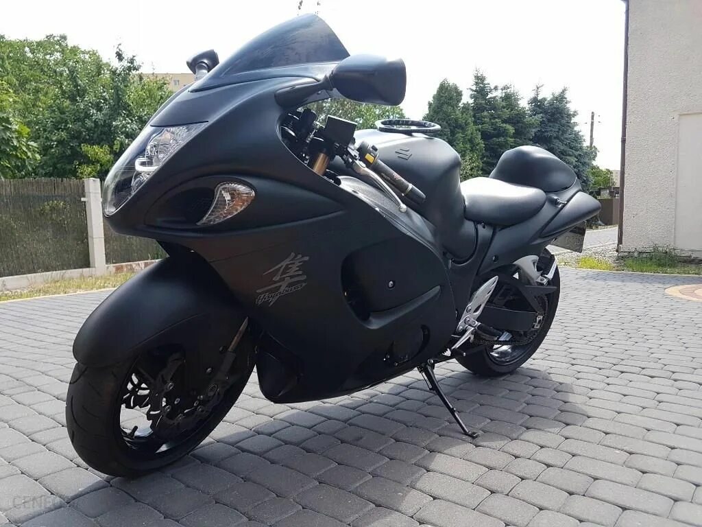 Сузуки Хаябуса черная. Suzuki Hayabusa черный. Мотоцикл Сузуки черный матовый. Черная Хаябуса матовая.