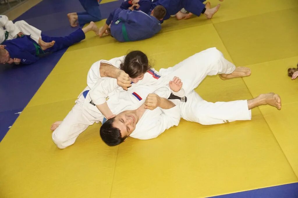 греко римская борьба карен акопджанян. летние сборы по борьбе. кайтмазов батрадз. соревнования по греко римской борьбе спартак новосибирск 1999. борьба сборы.