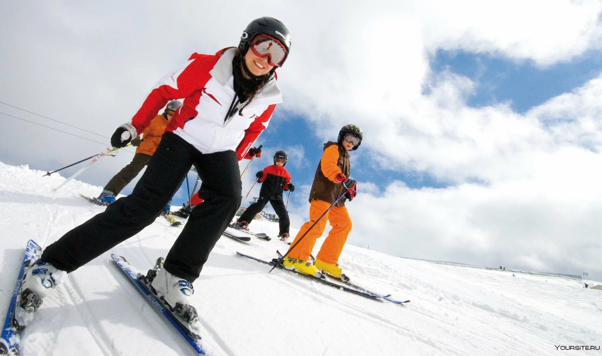 Ski aggu биография. Crb fuue. Семья на лыжах. Ski aggu кто это. Friesenjung ski aggu, joost, otto waalkes.