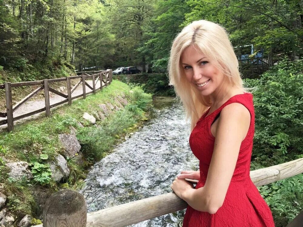 Ищу девушку для общения без регистрации. Тина климова. красивые девушки обнаруженные. девушку для серьезных отношений. знакомые девчонки.