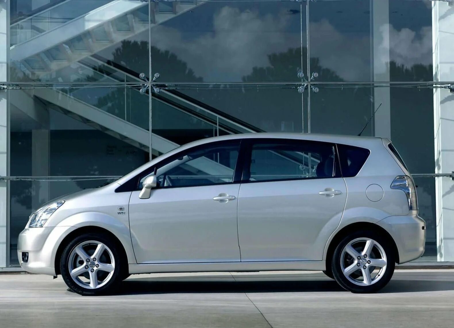Карола версо. Toyota corolla verso. toyota corolla verso 2007-2009. toyota corolla verso 2. тойота версо 2007.