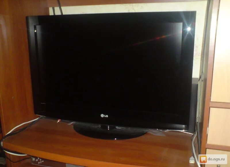 Телевизоры б у 32. Телевизор LG 32lg3000. Плазма LG 2010. LG плазма 42 дюйма 2010 года. Телевизор LG 21 дюйм ЖКИ 2010 год.