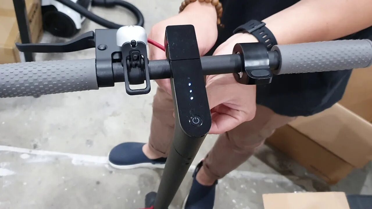 Xiaomi m365 ошибка. Ошибки самоката xiaomi m365 pro. ошибки самоката ксиаоми. xiaomi m365 pro погнулась вилка. ошибка xiaomi самокат.