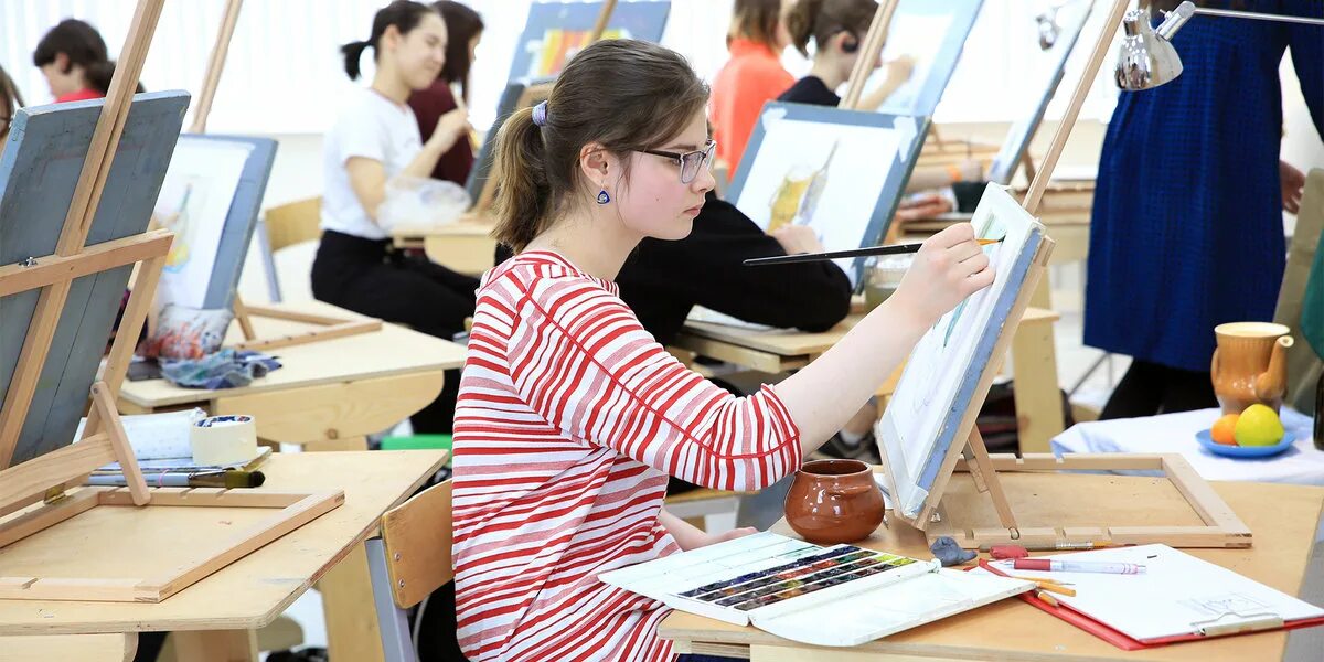 Художественная школа электросталь. Электростальская детская художественная школа. Электростальская детская художественная школа. Детская художественная школа электросталь. Дхш лаврентьевой электросталь.