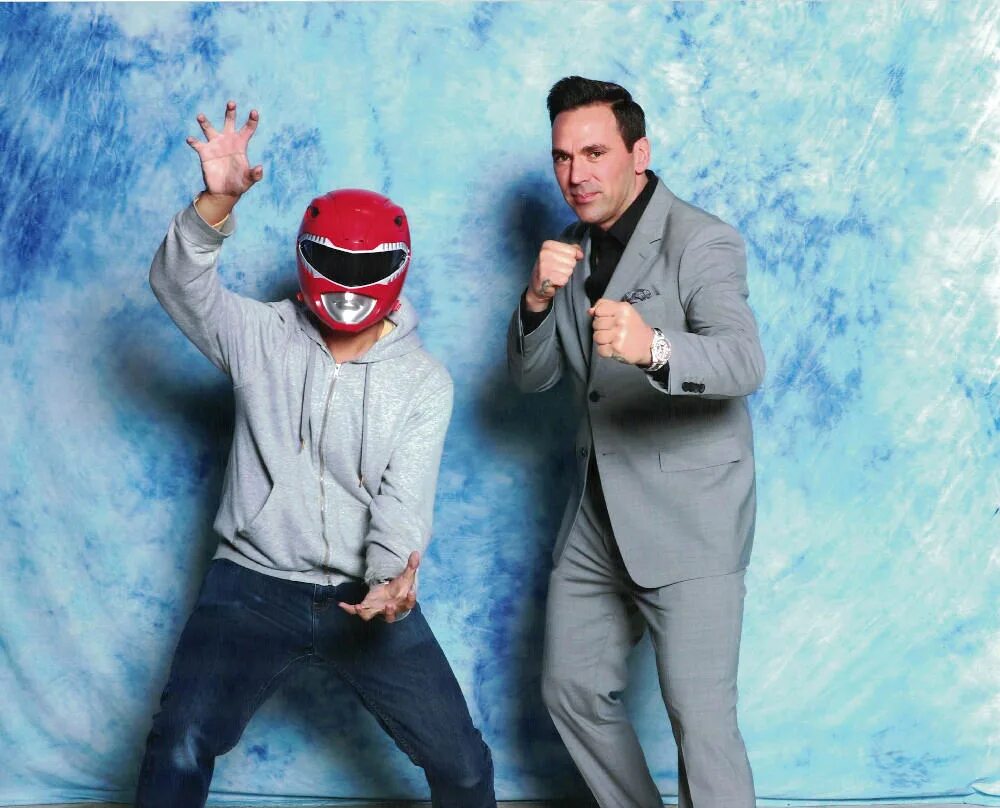 Джейсон Дэвид Фрэнк. Джейсон Дэвид Фрэнк в молодости. Jason David Frank jdfffn 2022. ВК Frank David. Кто лучше фрэнк или