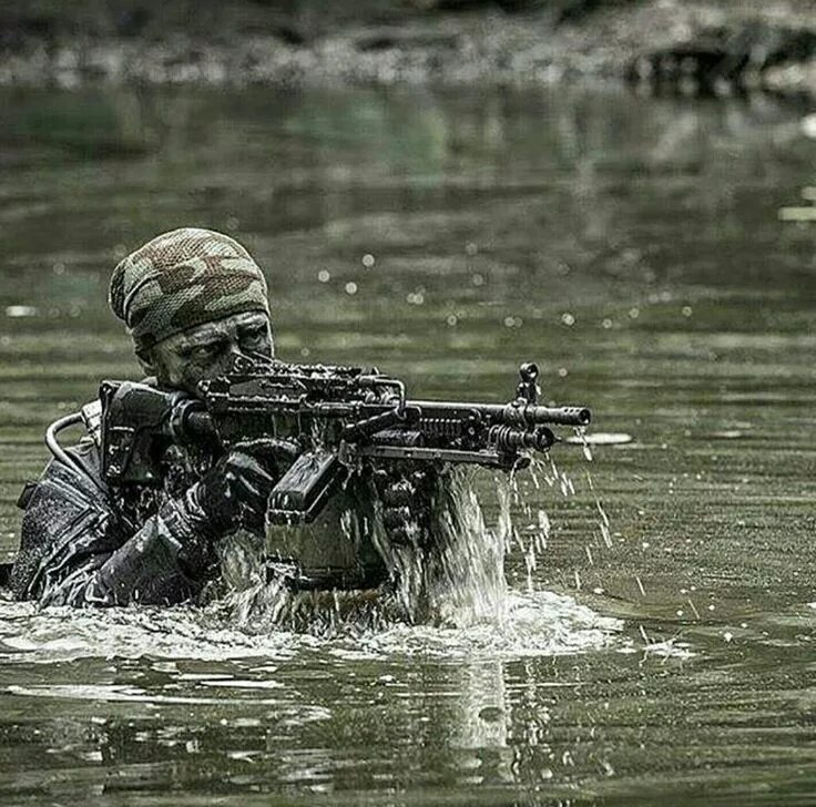 Морские котики спецназ. M249 STANAG. Морские котики США спецназ. Navy Seal боевые пловцы. FN Minimi mk3 5,56.