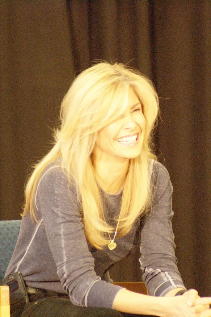 Джина о’келли актриса. Келли ронахан. Келли роланд уоррен. Келли гейл vogue. Kelly певица роуленд.